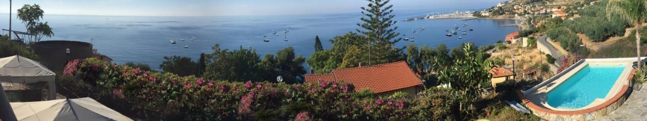 Villa Del Mare Ligure Santo Stefano al Mare Exteriér fotografie